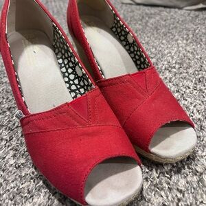 Toms Wedges